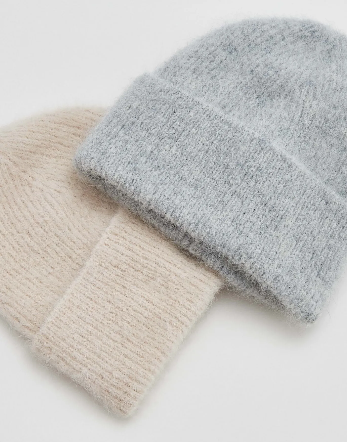 Damen OPUS Accessoires^Strickmütze Beky Fluffy Beige Online Bestellen