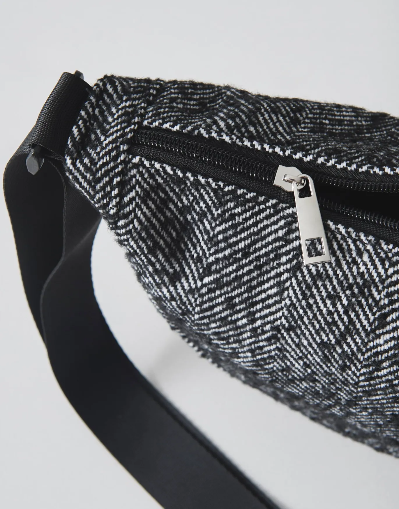 Damen OPUS Accessoires^Umhängetasche Anane Autumn Schwarz Online Bestellen